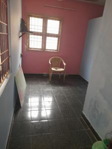 Hall Image of 650 Sq.ft 2 BHK Apartment / Flat for rent in Adyar Chennai for Rs. 13000