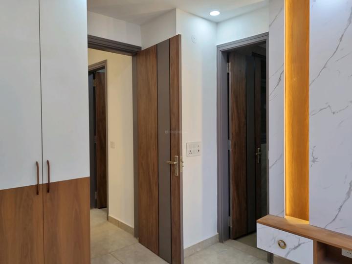 Hans Builders Floor by Hans Builders Main Image 1