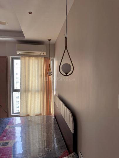 Merlin 5th Avenue Main Image 1