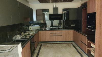 4 BHK Independent Builder Floor