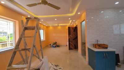 Living Room Image of 850 Sq.ft 2 BHK Apartment / Flat for rent in Kasba Kolkata for Rs. 18000