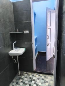 Bathroom Image of 1550 Sq.ft 2 BHK Independent House for rent in Nehru Colony Rohtak for Rs. 15000