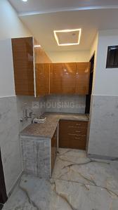 Kitchen Image of 405 Sq.ft 2 BHK Builder Floor for sale in Laxmi Nagar New Delhi for Rs. 3400000