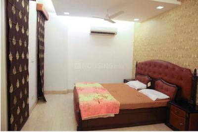 Bedroom Image of 3330 Sq.ft 4 BHK Builder Floor for sale in Greater Kailash II New Delhi for Rs. 90000000