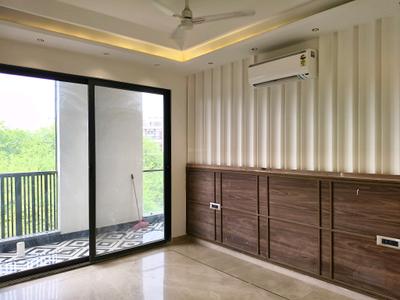 Bedroom Image of 2450 Sq.ft 4 BHK Builder Floor for sale in Paramount Luxury Floor Malibu Town, Sector 47 Gurgaon for Rs. 37500000