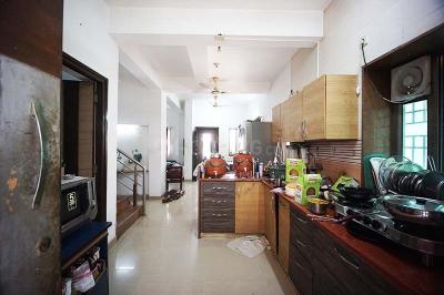 Kitchen Image of 2702 Sq.ft 5 BHK Independent House for sale in Satellite Ahmedabad for Rs. 22500000