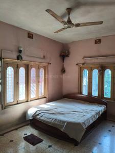 Bedroom Image of 2500 Sq.ft 8 BHK Independent House for sale in Thakurpukur Kolkata for Rs. 9500000