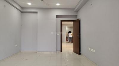 Bedroom Image of 2510 Sq.ft 3.5 BHK Apartment / Flat for rent in Shantigram Ahmedabad for Rs. 59000