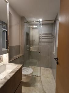 Bathroom Image of 3240 Sq.ft 4 BHK Builder Floor for sale in DLF The Grove, DLF Phase 5 Gurgaon for Rs. 86500000