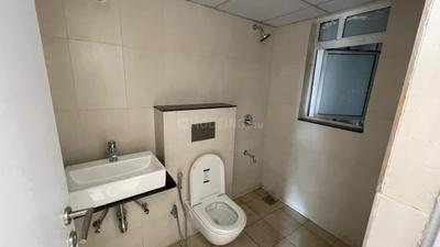 Bathroom Image of 1330 Sq.ft 3 BHK Apartment / Flat for rent in Godrej Infinity, Mundhwa Pune for Rs. 47000