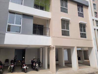 Image of 1100 Sq.ft 3 BHK Apartment / Flat for sale in Shapoorji Pallonji Shukhobrishti, New Town, Kolkata for Rs. 6950000