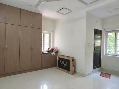 Bedroom Image of 1950 Sq.ft 3 BHK Apartment / Flat for rent in Kondapur Hyderabad for Rs. 40000