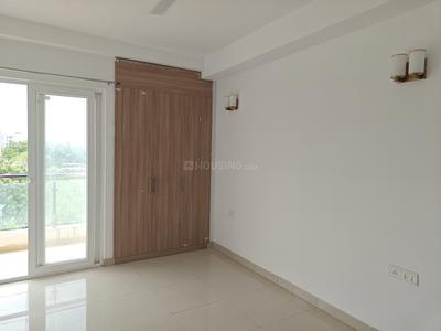 Bedroom Image of 1350 Sq.ft 2 BHK Apartment / Flat for rent in Paras Dews, Sector 106 Gurgaon for Rs. 36999