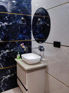 Bathroom Image of 1350 Sq.ft 3 BHK Builder Floor for rent in Puri Kohinoor Faridabad, Sector 89 Faridabad for Rs. 28000