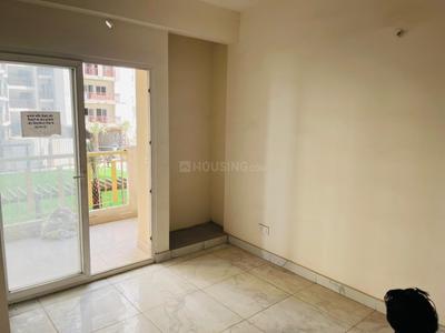 Bedroom Image of 1070 Sq.ft 2 BHK Apartment / Flat for sale in SG Shikhar Height, Siddharth Vihar Ghaziabad for Rs. 10500000
