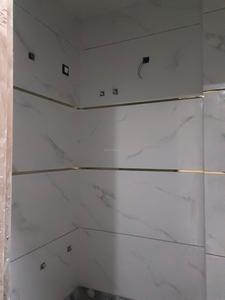 Common Bathroom Image of 650 Sq.ft 2 BHK Apartment / Flat for sale in Fairdeal Burari Dream Homes, Burari New Delhi for Rs. 3600000