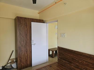 Bedroom Image of 350 Sq.ft 1 BHK Apartment / Flat for rent in Worli Mumbai for Rs. 50000