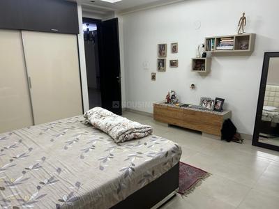 Bedroom Image of 2700 Sq.ft 4 BHK Builder Floor for sale in New Friends Colony New Delhi for Rs. 62500000