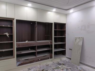 Bedroom Image of 1250 Sq.ft 3 BHK Builder Floor for sale in Rohini Sector 28 New Delhi for Rs. 13500000