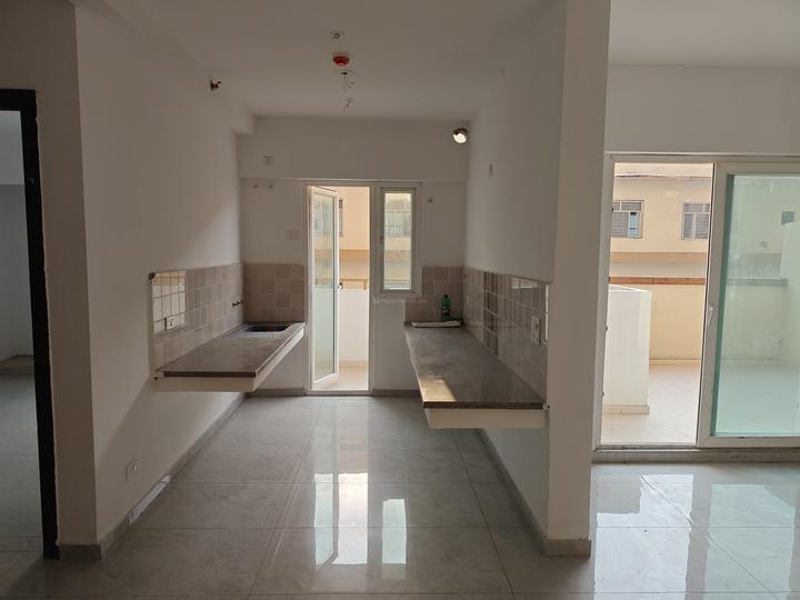 Nirala Estate Phase V Main Image 1