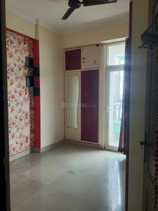 Bedroom Image of 1000 Sq.ft 2 BHK Apartment / Flat for sale in Saviour Greenisle, Crossings Republik Ghaziabad for Rs. 7500000