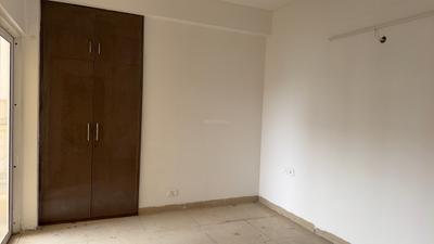 Bedroom Image of 995 Sq.ft 2 BHK Apartment / Flat for sale in Ajnara Homes, Noida Extension Greater Noida for Rs. 8800000
