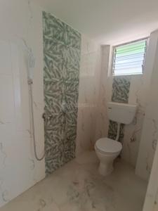 Bathroom Image of 828 Sq.ft 2 BHK Apartment / Flat for sale in Behala Chowrasta Kolkata for Rs. 2600000