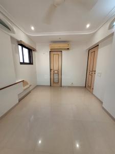 Hall Image of 750 Sq.ft 2 BHK Apartment / Flat for sale in Chinchpokli Mumbai for Rs. 19900000