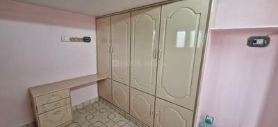 Bedroom Image of 1300 Sq.ft 3 BHK Apartment / Flat for rent in Bavajipet Vijayawada for Rs. 18000