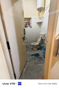 Bathroom Image of 900 Sq.ft 2 BHK Builder Floor for rent in Doddanekundi Bengaluru for Rs. 23000