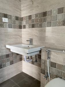 Bathroom Image of 925 Sq.ft 2 BHK Apartment / Flat for sale in Elita Garden Vista, New Town Kolkata for Rs. 9800000