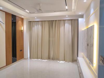 Living Room Image of 2400 Sq.ft 3 BHK Apartment / Flat for rent in Kanchanjanga Tower, Sector 56 Gurgaon for Rs. 45000