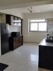 Kitchen Image of 2200 Sq.ft 3 BHK Apartment / Flat for rent in Yashasvi Elegance, Navrangpura Ahmedabad for Rs. 70000
