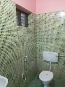Bathroom Image of 1000 Sq.ft 2 BHK Builder Floor for rent in Vadasery Nagercoil for Rs. 10000