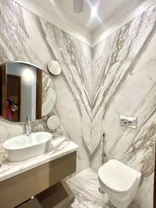 Image of 2700 Sq.ft 4 BHK Builder Floor for sale in New Friends Colony, New Delhi for Rs. 95000000