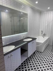 Bathroom Image of 6500 Sq.ft 7 BHK Independent House for sale in Sector 61 Mohali for Rs. 120000000