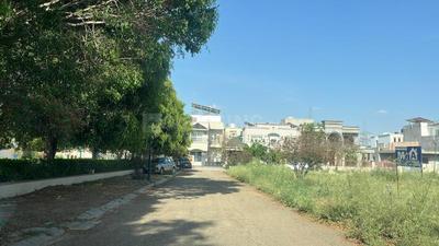 SECTOR 105 MOHALI EMAAR HILLS Plot View 2