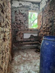 Common Bathroom Two Image of 1800 Sq.ft 4 BHK Apartment / Flat for sale in Vasant Kunj New Delhi for Rs. 45000000