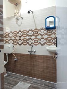 Image of 500 Sq.ft 1 BHK Builder Floor for rent in Kaggadasapura, Bengaluru for Rs. 17000
