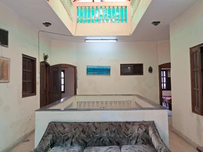 Living Room Image of 2520 Sq.ft 3 BHK Builder Floor for rent in Punjabi Bagh New Delhi for Rs. 45000