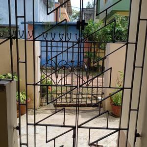 Balcony Image of 3000 Sq.ft 4.5 BHK Independent House for sale in Bansdroni Kolkata for Rs. 13000000