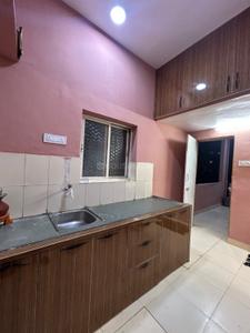Kitchen Image of 780 Sq.ft 1 BHK Apartment / Flat for rent in Paldi Ahmedabad for Rs. 23000