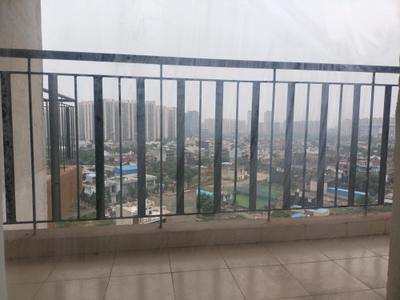 Living Room Image of 1100 Sq.ft 2.5 BHK Apartment / Flat for rent in Amrapali Centurian Park, Noida Extension Greater Noida for Rs. 19000