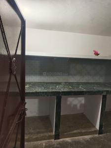 Kitchen Image of 1000 Sq.ft 3 BHK Builder Floor for rent in Alambagh Lucknow for Rs. 6500