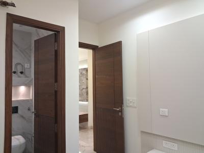 Bedroom Image of 1350 Sq.ft 3 BHK Builder Floor for sale in Paschim Vihar New Delhi for Rs. 27500000