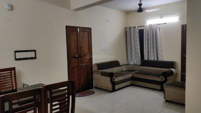 Living Room Image of 1000 Sq.ft 2 BHK Builder Floor for rent in Thammanam Kochi for Rs. 28000