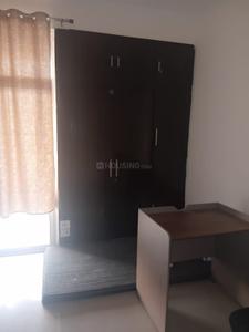 Bedroom Image of 1460 Sq.ft 3 BHK Apartment / Flat for rent in Paramount Symphony, Crossings Republik Ghaziabad for Rs. 24000