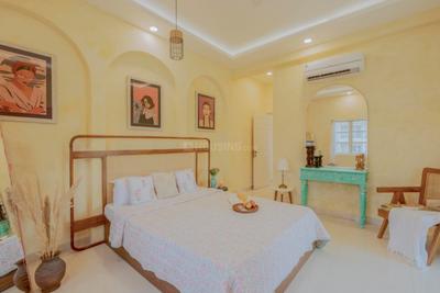 Bedroom Image of 800 Sq.ft 1 BHK Apartment / Flat for rent in Marna Siolim Goa for Rs. 45000