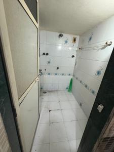 Bathroom Image of 1000 Sq.ft 2 BHK Apartment / Flat for rent in Dombivli East Thane for Rs. 17000