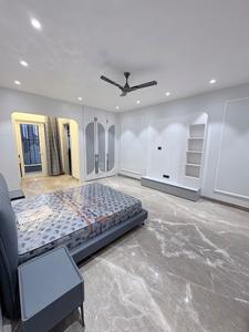 Bedroom Image of 2800 Sq.ft 4 BHK Builder Floor for sale in Anand Vihar New Delhi for Rs. 55000000
